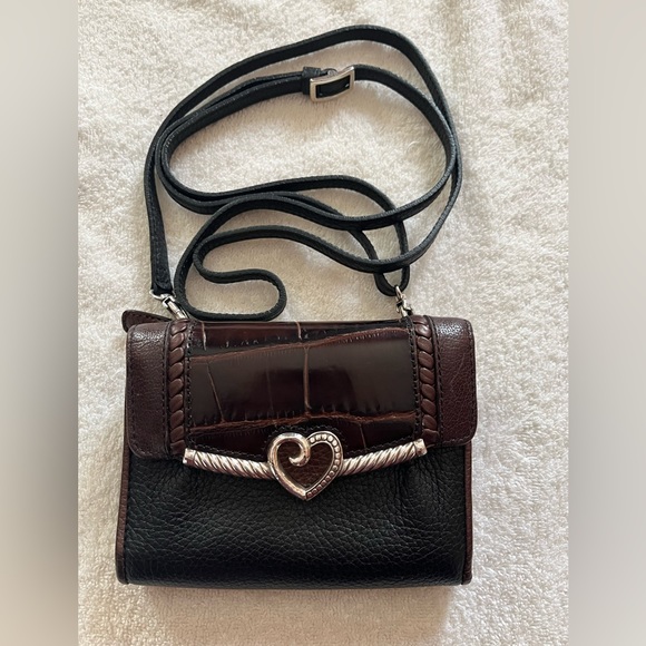 Brighton Handbags - Brighton mini crossbody wallet.